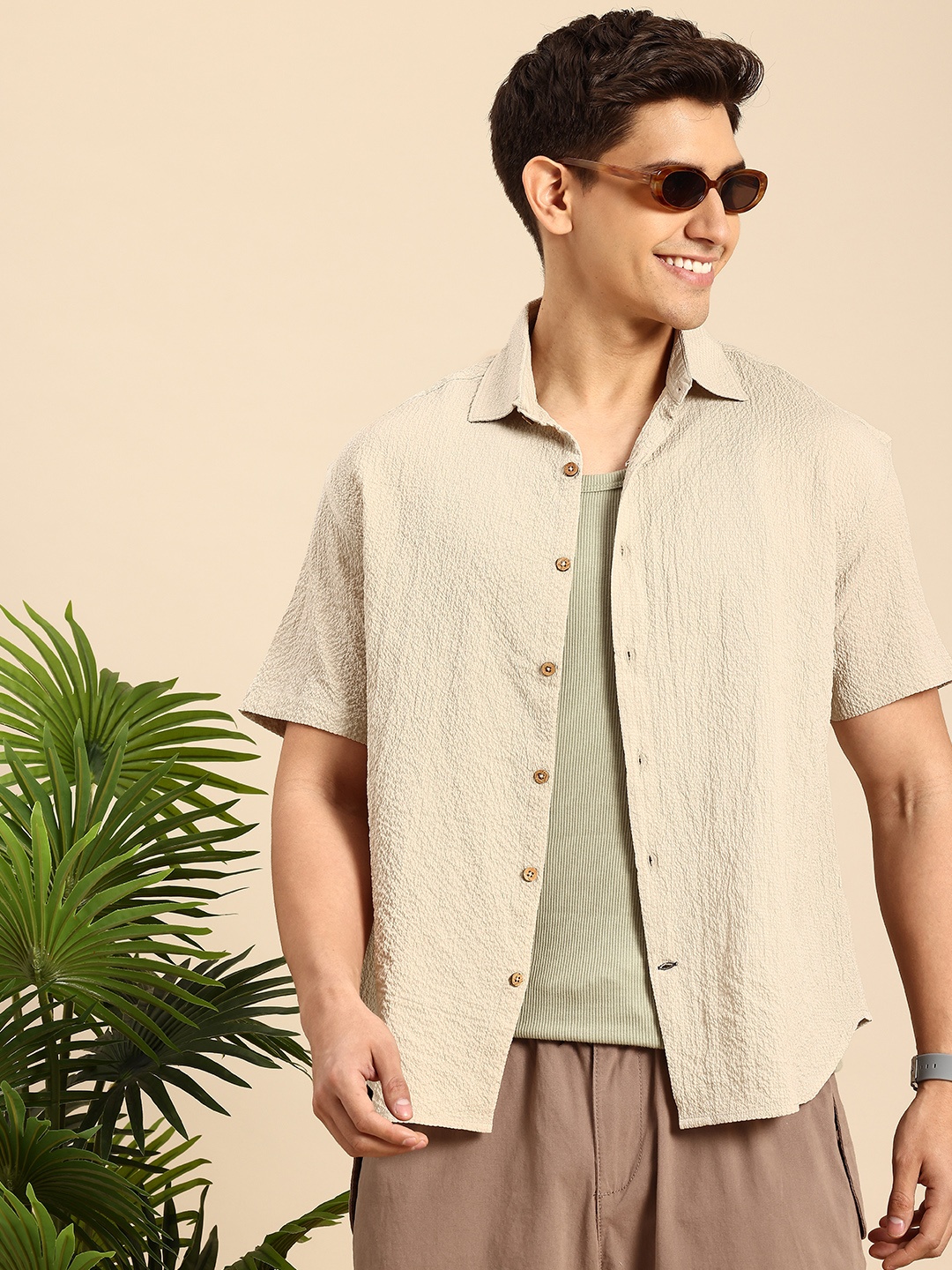 

Mast & Harbour Men Premium Relaxed Fit Casual Shirt, Taupe
