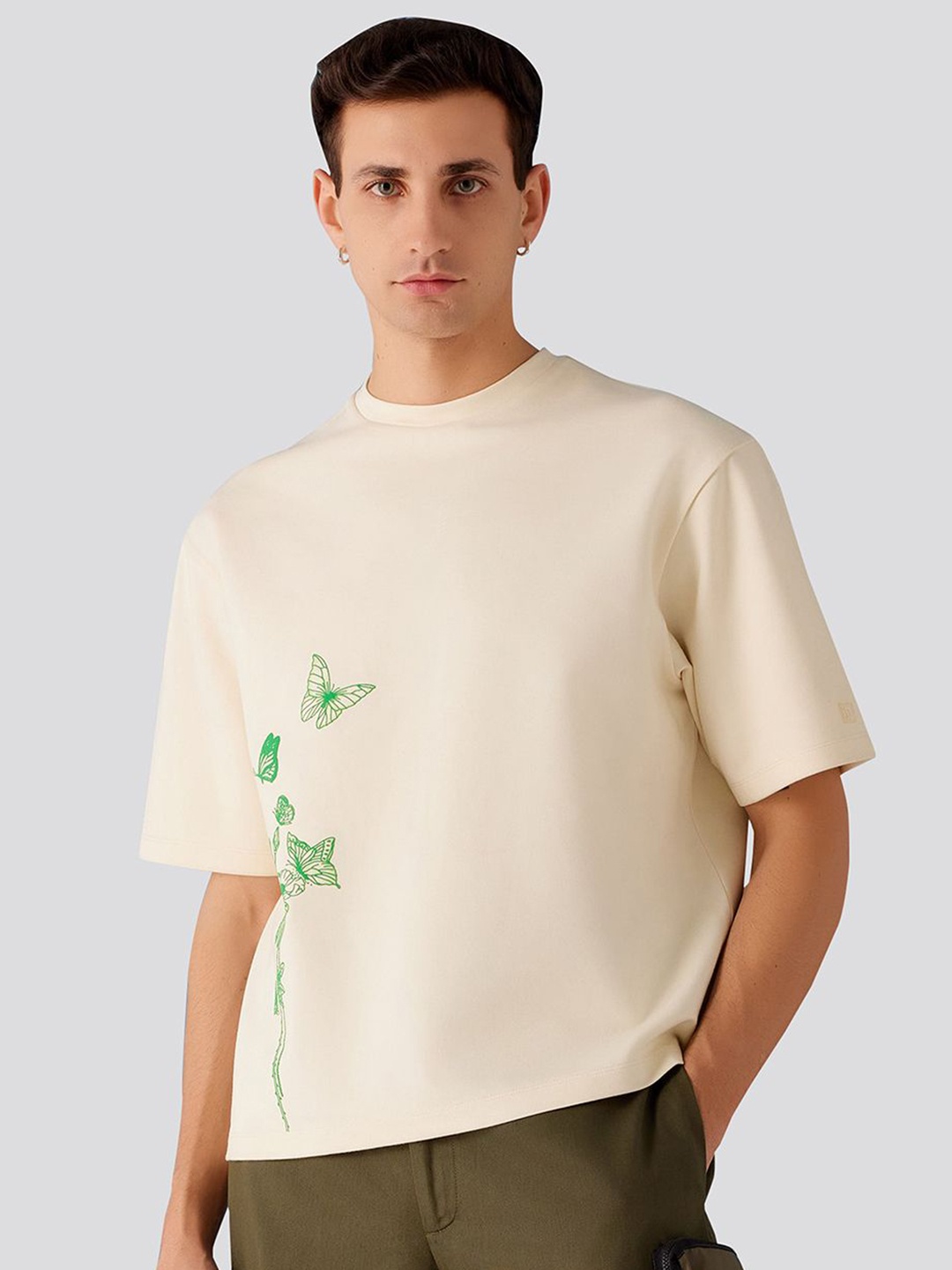 

Muvazo Unisex Extended Sleeves T-shirt, Beige