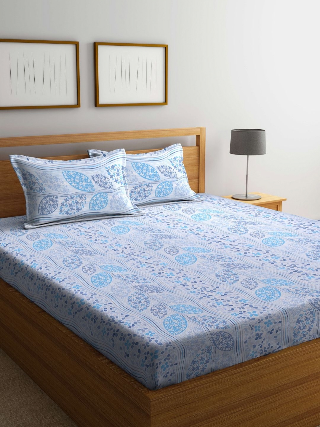 

BOMBAY DYEING Blue & White Floral Pure Cotton 144 TC Queen Bedsheet with 2 Pillow Covers