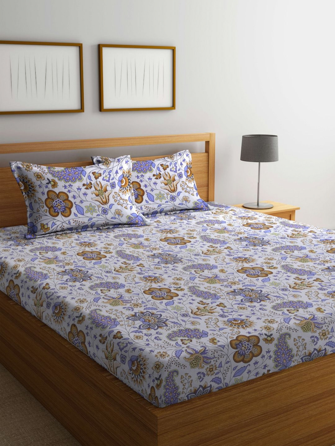 

BOMBAY DYEING Purple & White Floral Pure Cotton 120 TC King Bedsheet with 2 Pillow Covers