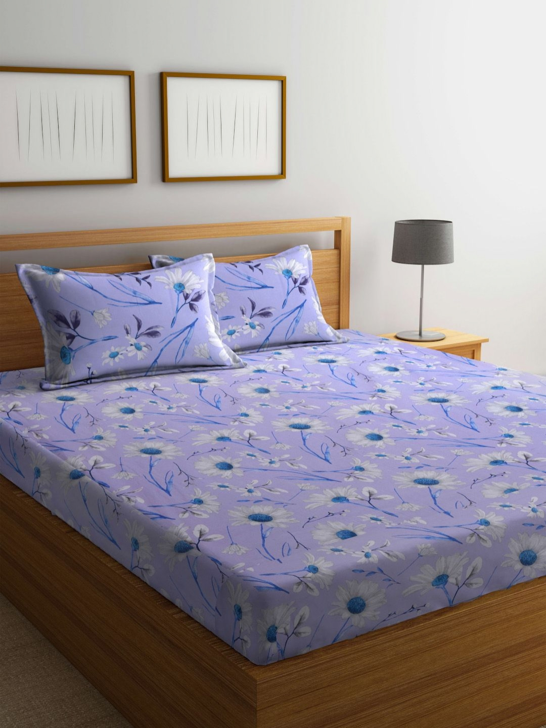 

BOMBAY DYEING Purple & White Floral Pure Cotton 120 TC Queen Bedsheet with 2 Pillow Covers