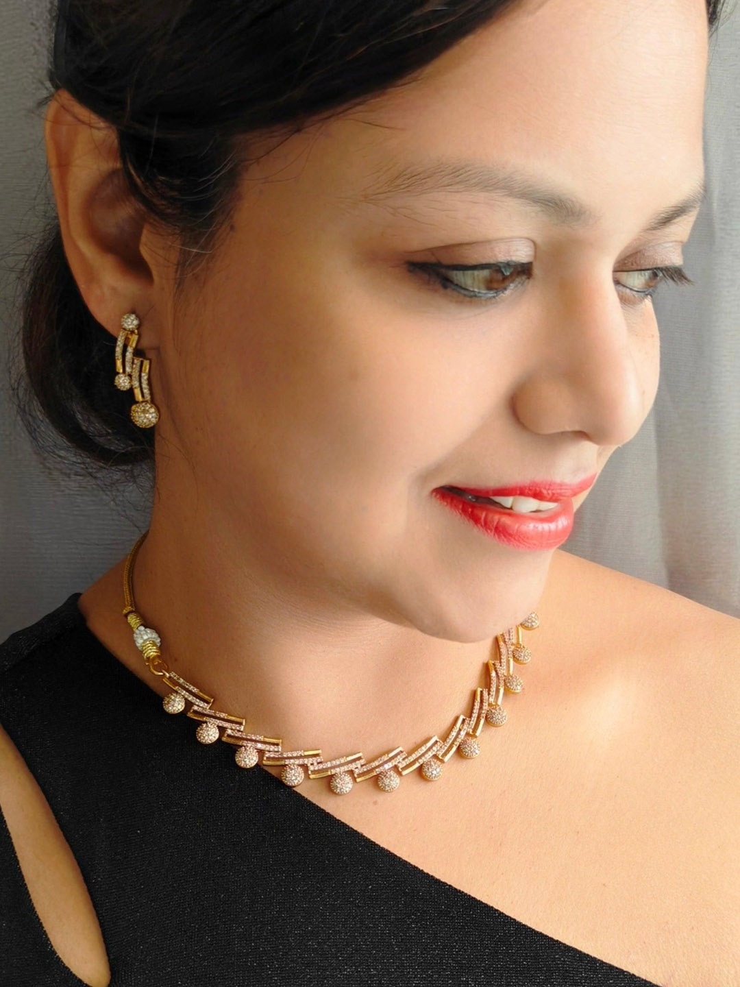 

GRIIHAM Gold-Plated Cubic Zirconia Studded Jewellery Set