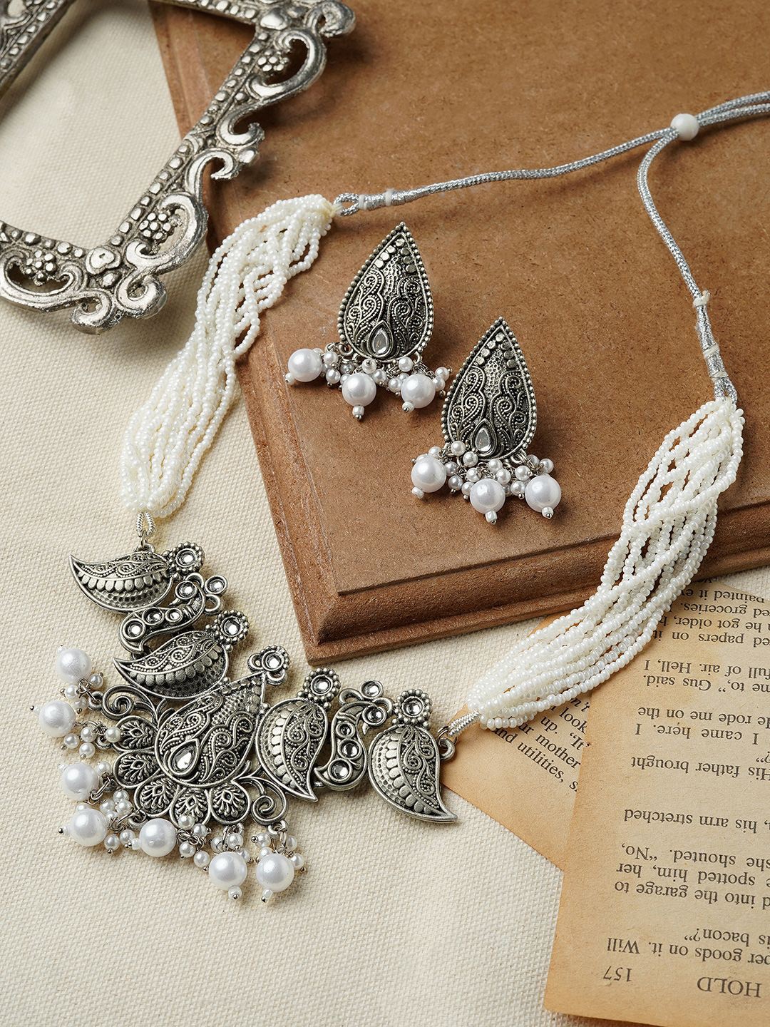 

TEEJH Oxidised Stone-Studded & Beaded Jewellery Set, Silver