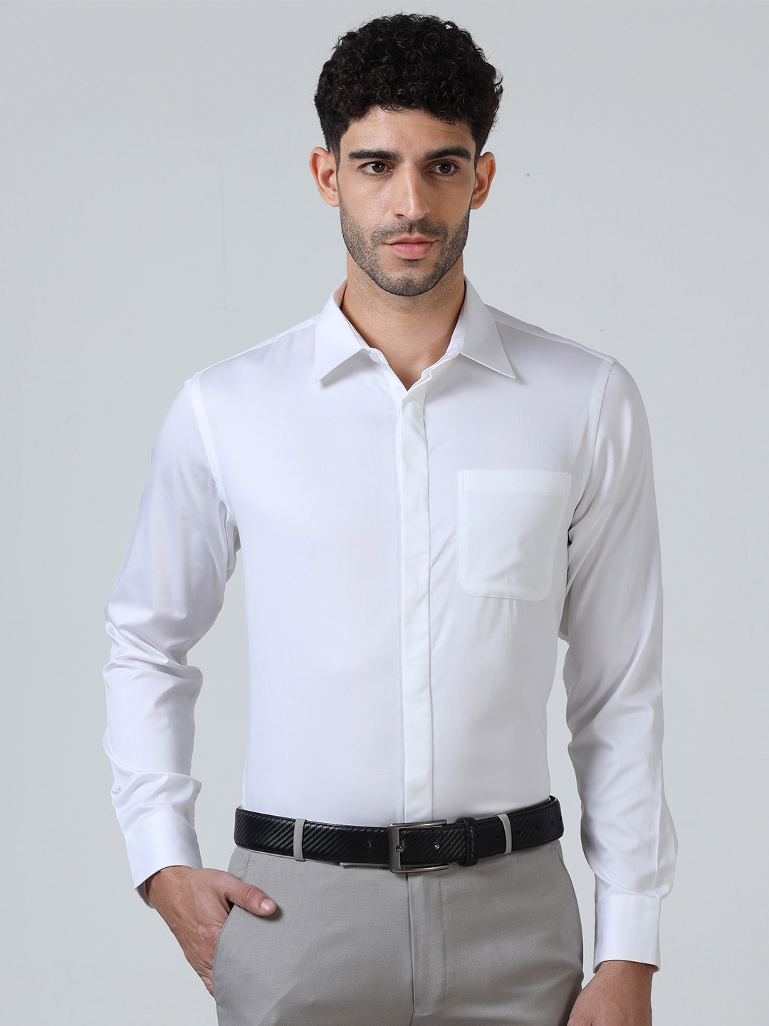 

THE FORMAL CLUB Men Modern Regular Fit Concealed Placket Formal Shirt, White