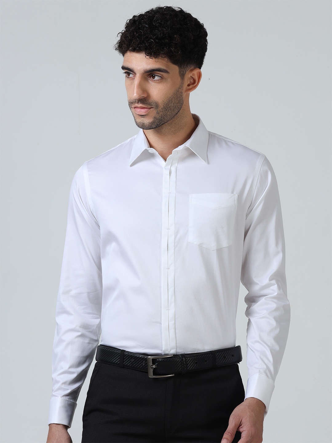 

THE FORMAL CLUB Men Solid Signature Placket & French Cuff Formal Shirt, White