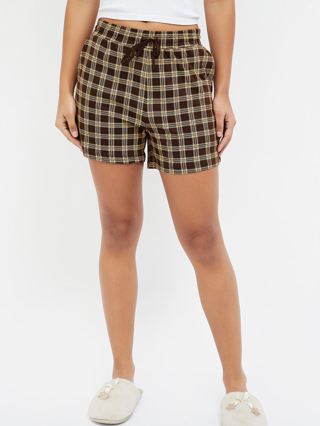 

Ginger by Lifestyle Women Checked Technology Shorts, Brown