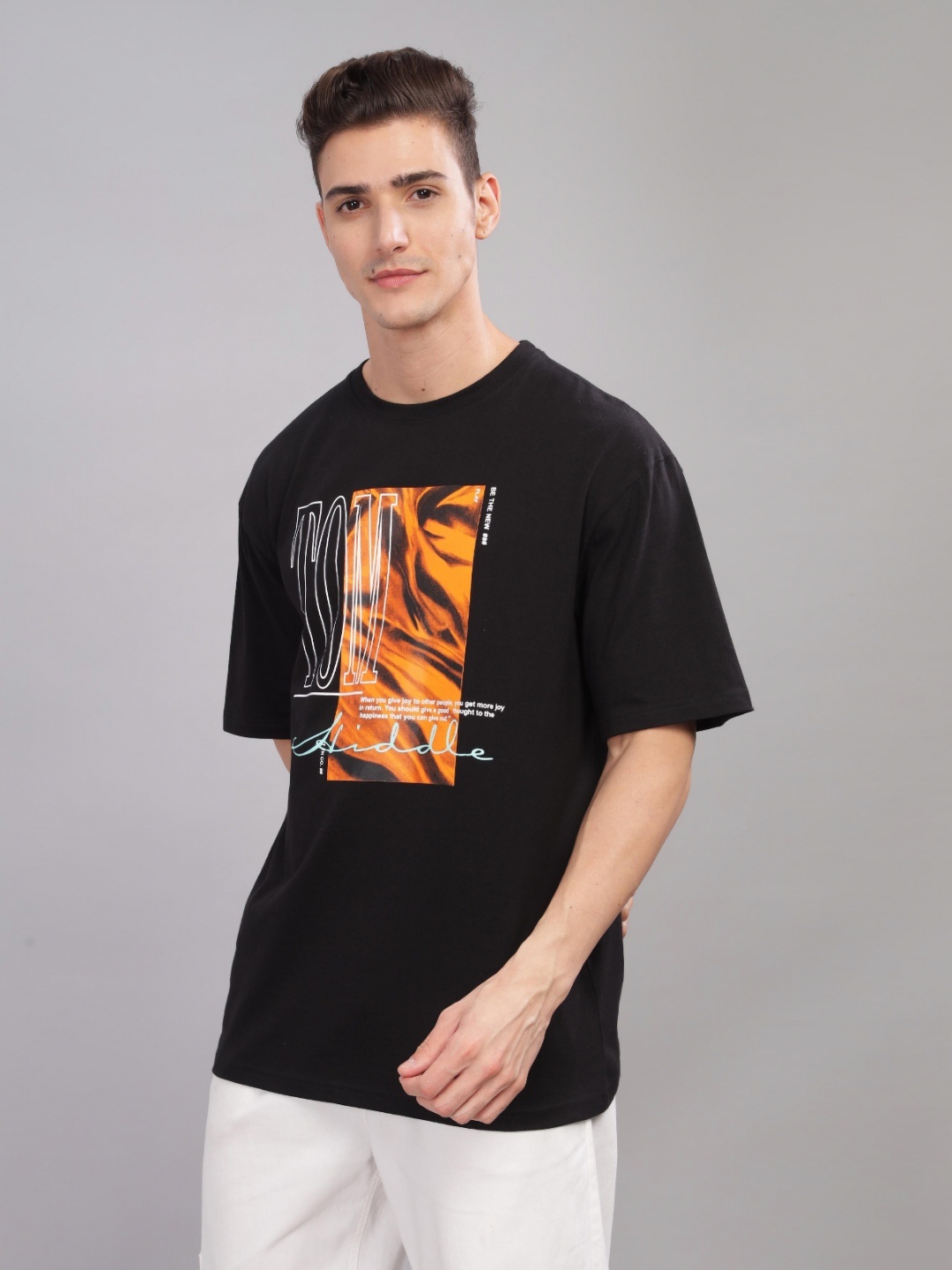 

TOMHIDDLE Men Cotton Graphics Printed Round Neck Over Sized T-shirt, Black