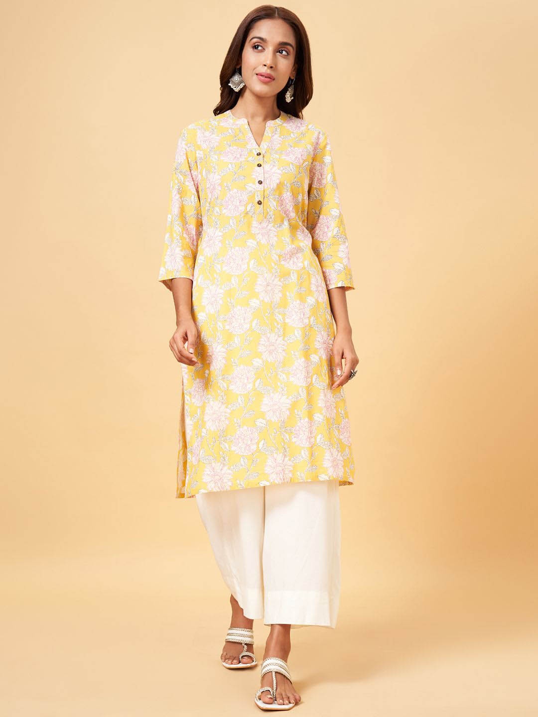 

RANGMANCH BY PANTALOONS Floral Printed Cotton Straight Kurta, Yellow