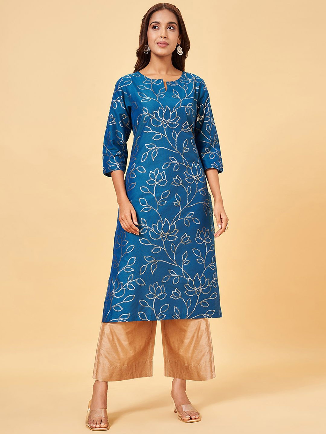 

RANGMANCH BY PANTALOONS Floral Printed Notch Neck Straight Kurta, Blue