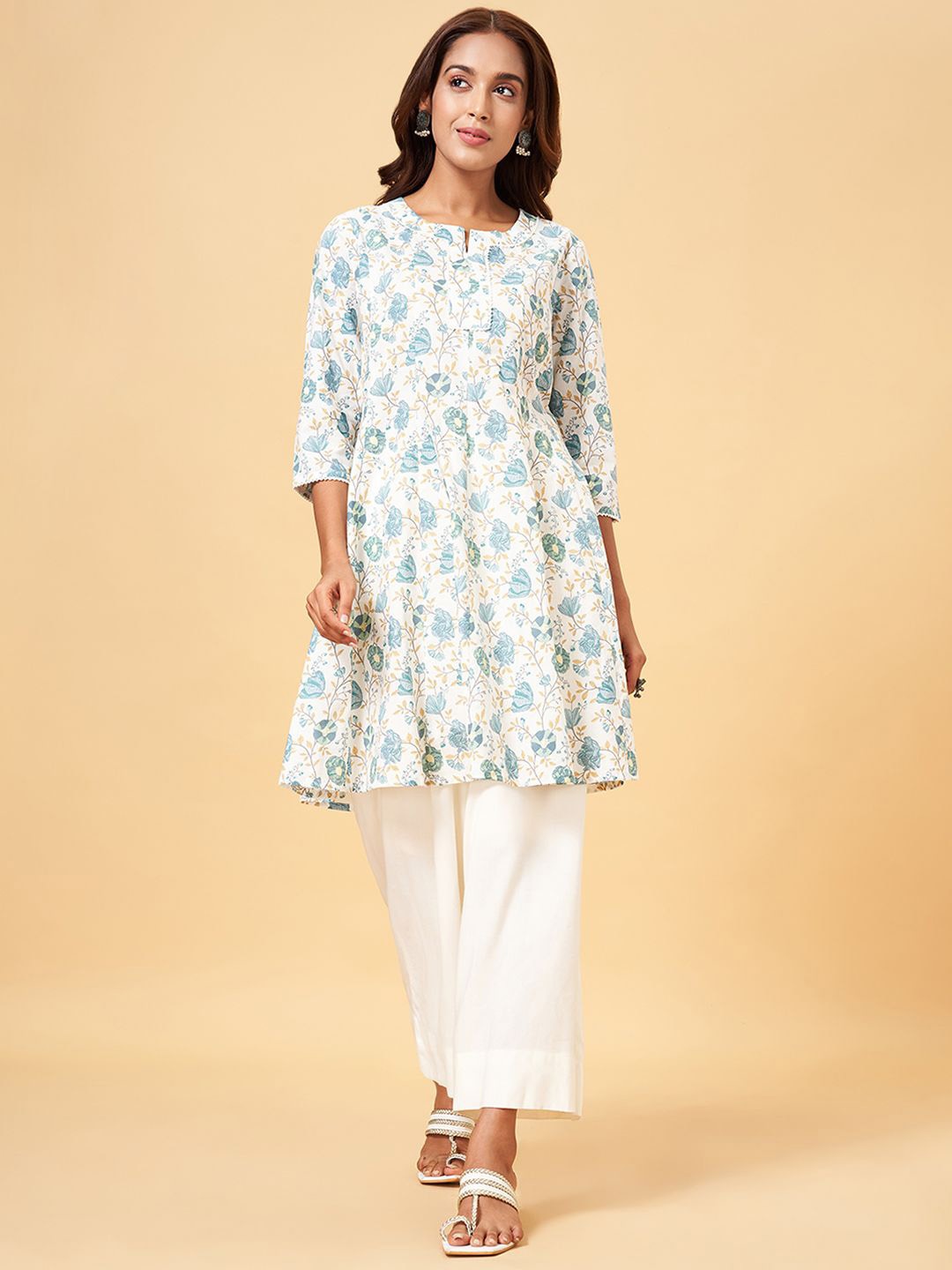 

RANGMANCH BY PANTALOONS Floral Printed Cotton A-Line Kurta, Blue