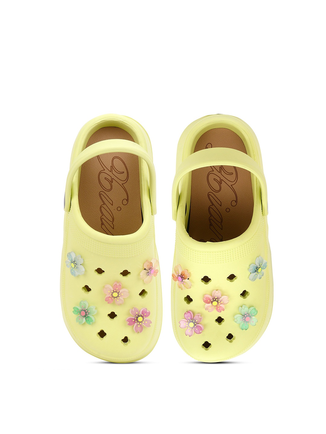 

CASSIEY Women Embellished Rubber Clogs, Green