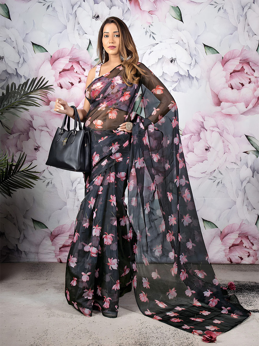 

Anouk Floral Organza Saree With Blouse Piece, Black