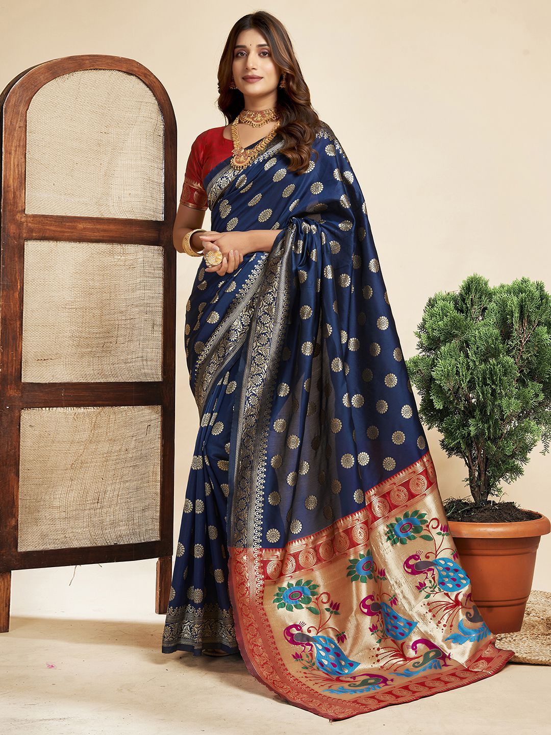 

KALINI Ethnic Motif Zari Woven Pure Silk Paithani Saree, Blue