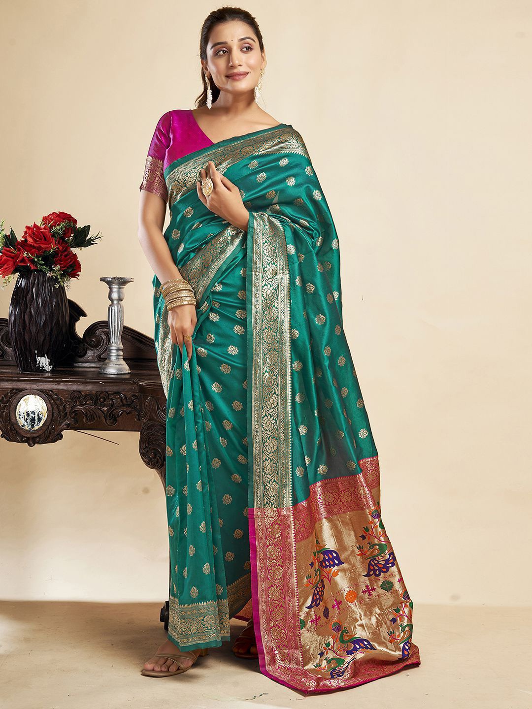 

KALINI Woven Design Zari Pure Silk Paithani Saree, Green