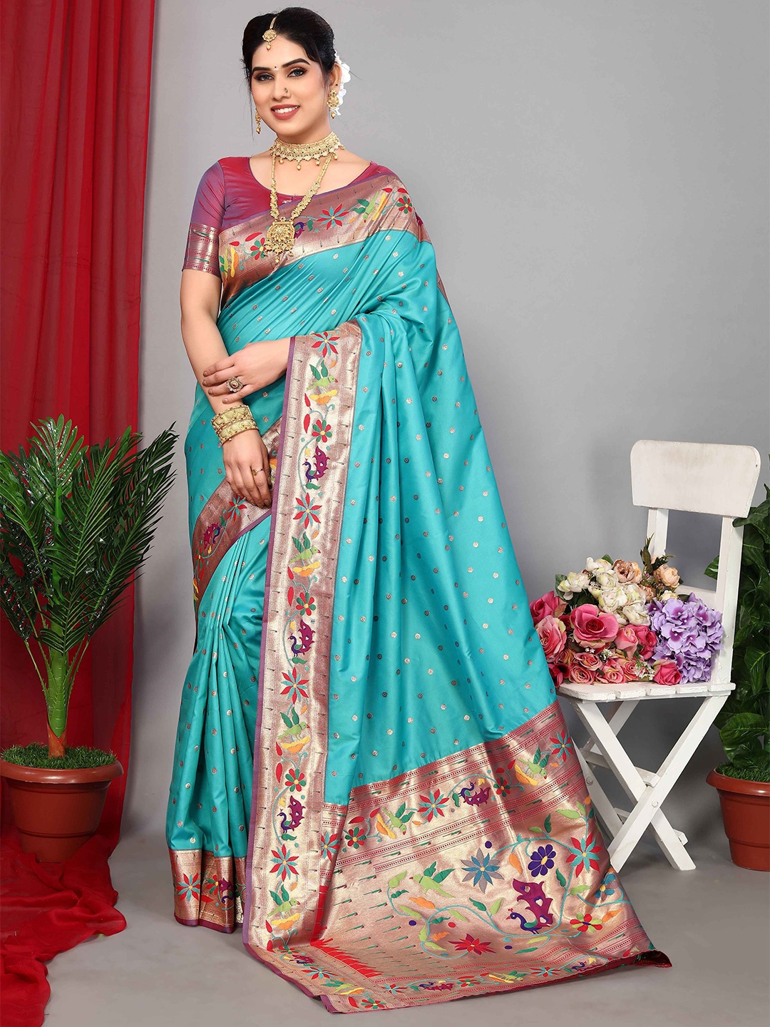 

Aardiva Ethnic Motif Zari Woven Pure Silk Paithani Saree, Blue