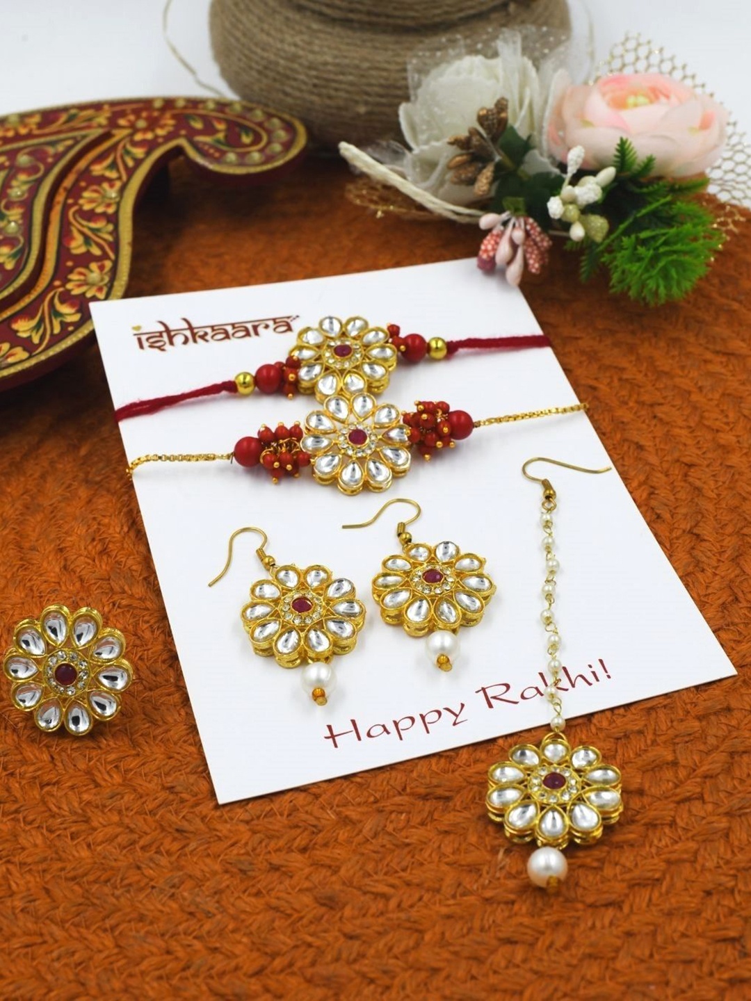 

ISHKAARA Set of 5 Beaded Rakhi Gift Set, Gold