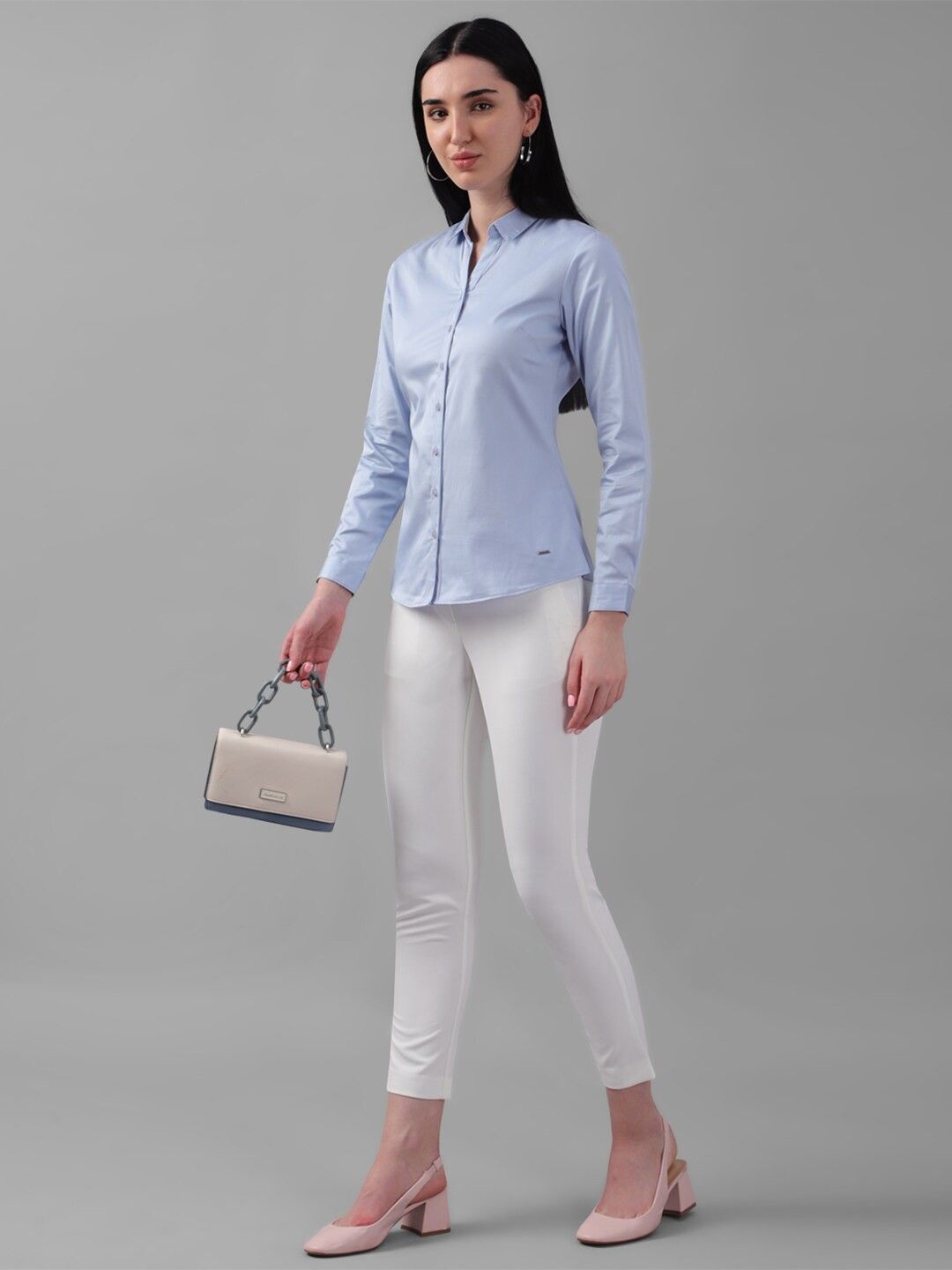 

Shaftesbury London Women Smart Slim Fit Opaque formal Shirt, Blue