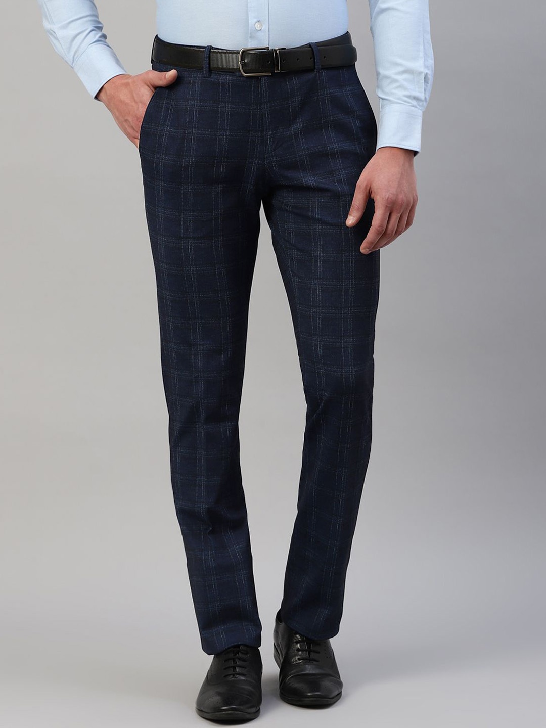 

Givo Men Regular Fit Mid-Rise Flat-Front Trouser, Navy blue