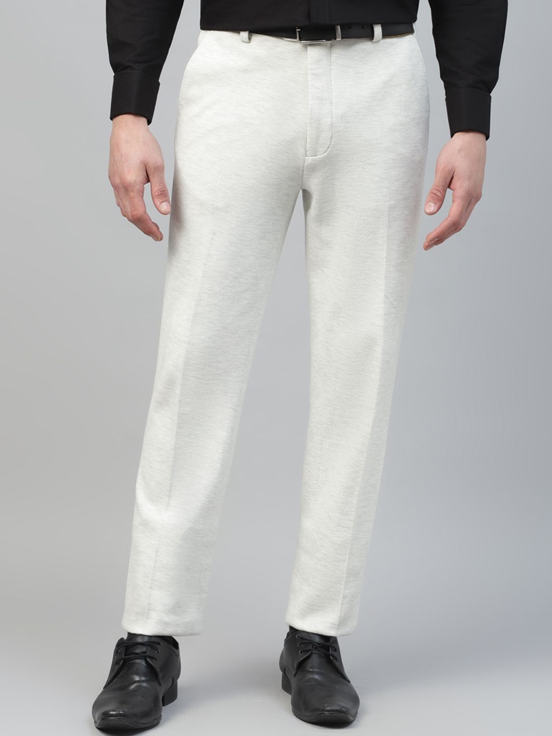 

Givo Men Regular Fit Mid-Rise Flat-Front Trouser, Grey