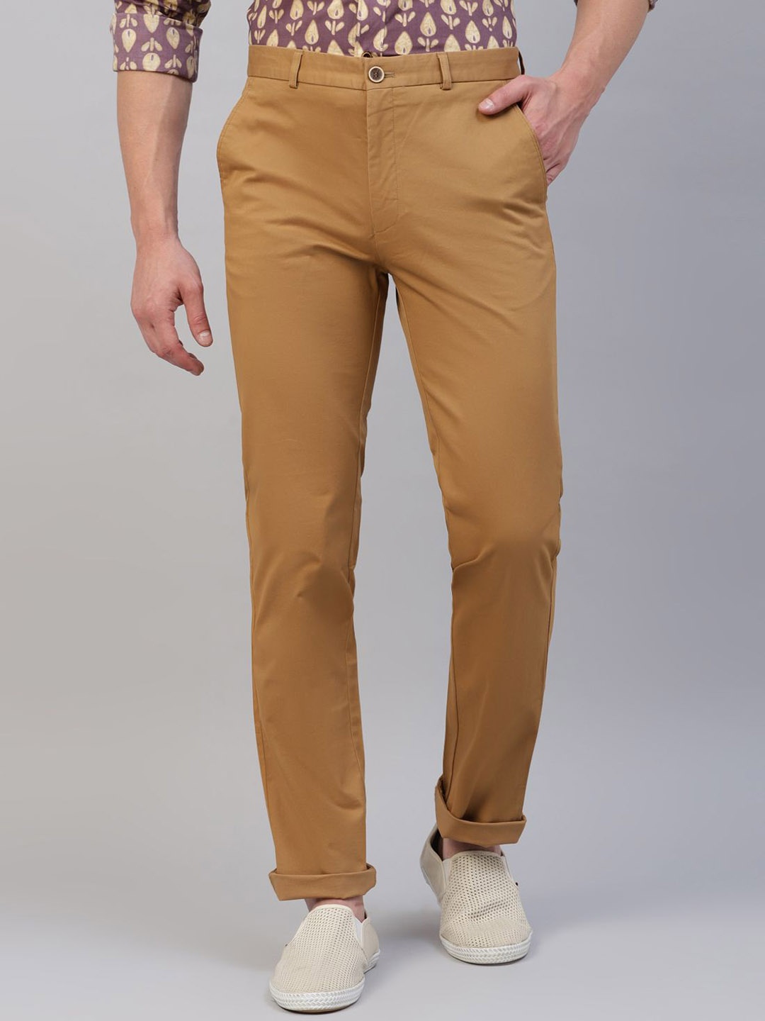 

Givo Men Regular Fit Mid-Rise Flat-Front Trouser, Khaki