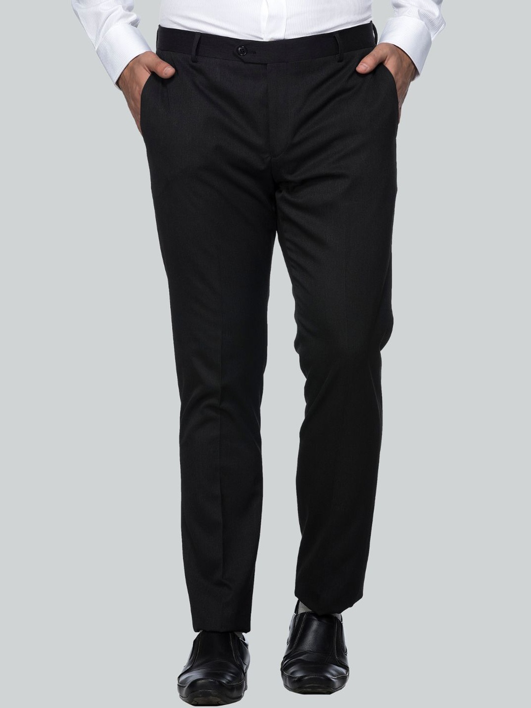 

Givo Men Solid Mid-Rise Regular Fit Formal Trouser, Charcoal