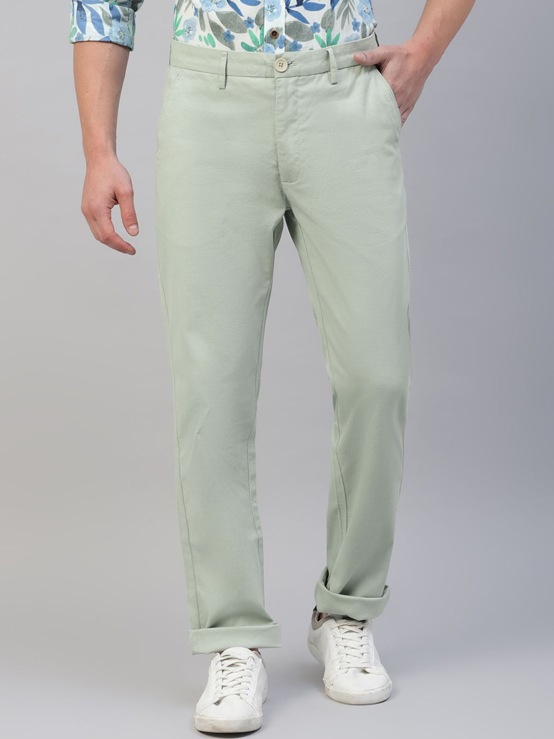 

Givo Men Regular Fit Mid-Rise Flat-Front Trouser, Green