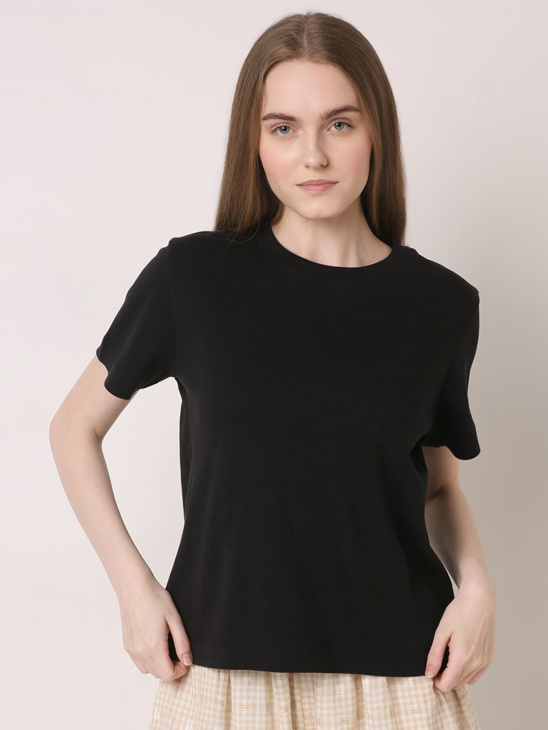

Vero Moda Women Solid Round Neck Organic Cotton T-shirt, Black