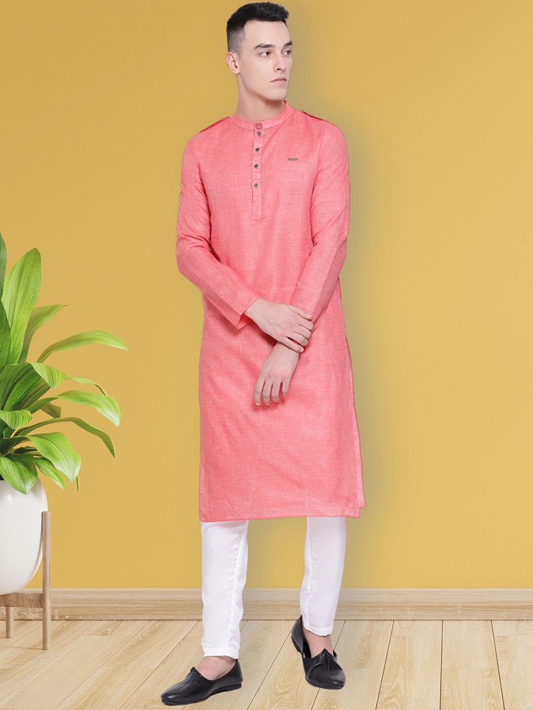 

DEVOILER Men Thread Work Kurta, Pink