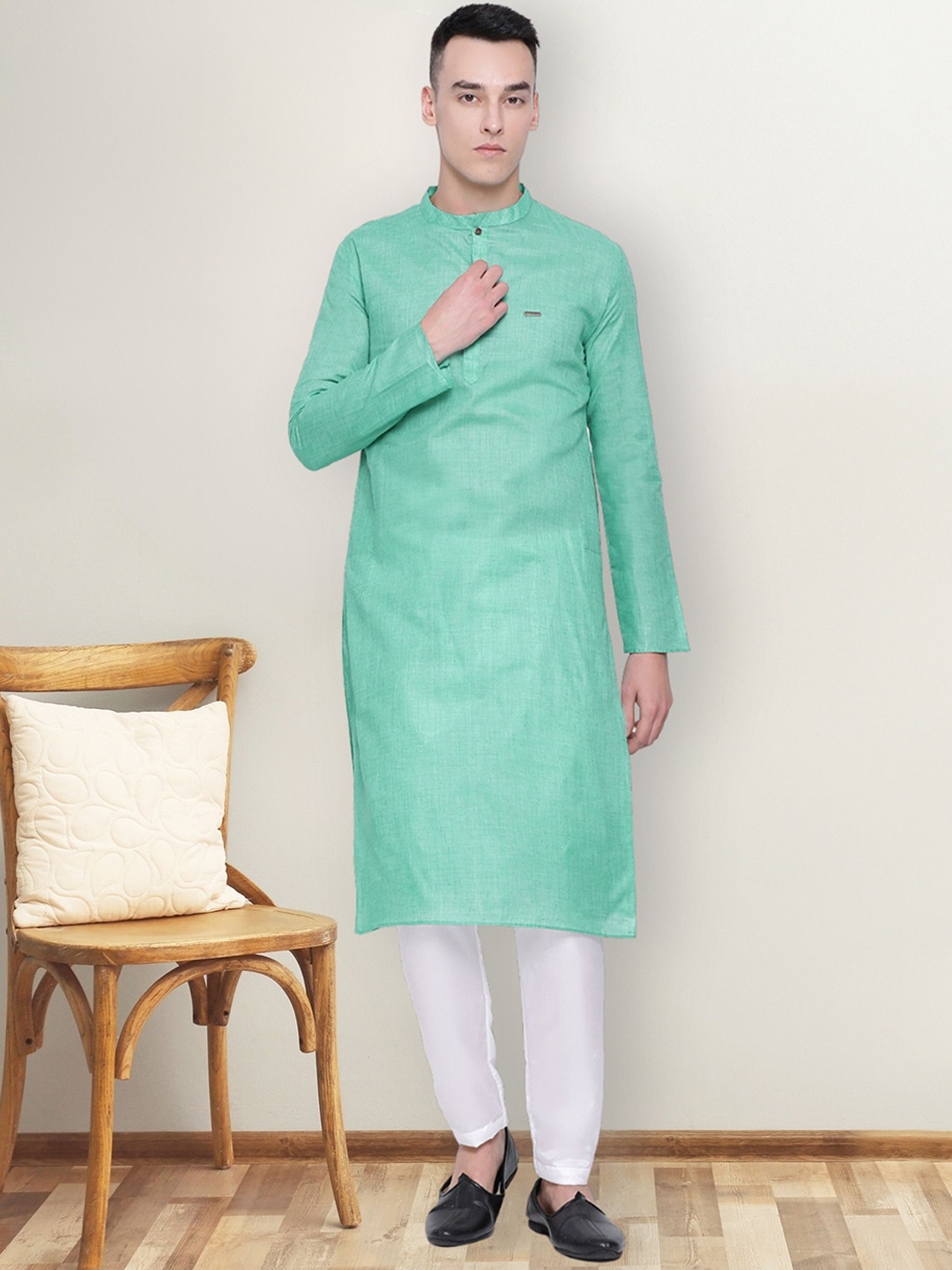 

DEVOILER Men Thread Work Kurta, Green