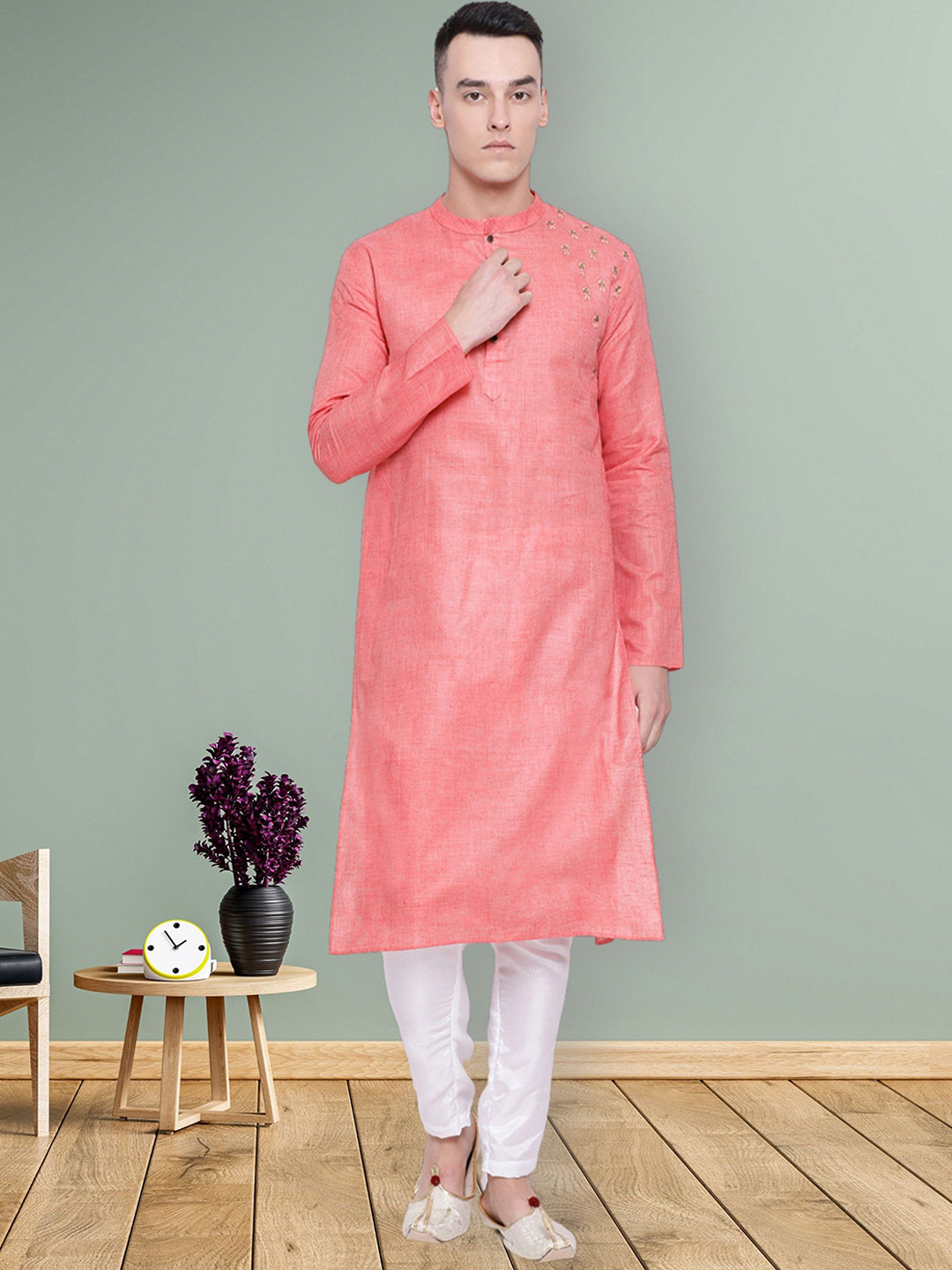 

DEVOILER Mandarin Collar Sequinned & Embroidered Cotton Straight Kurta, Pink