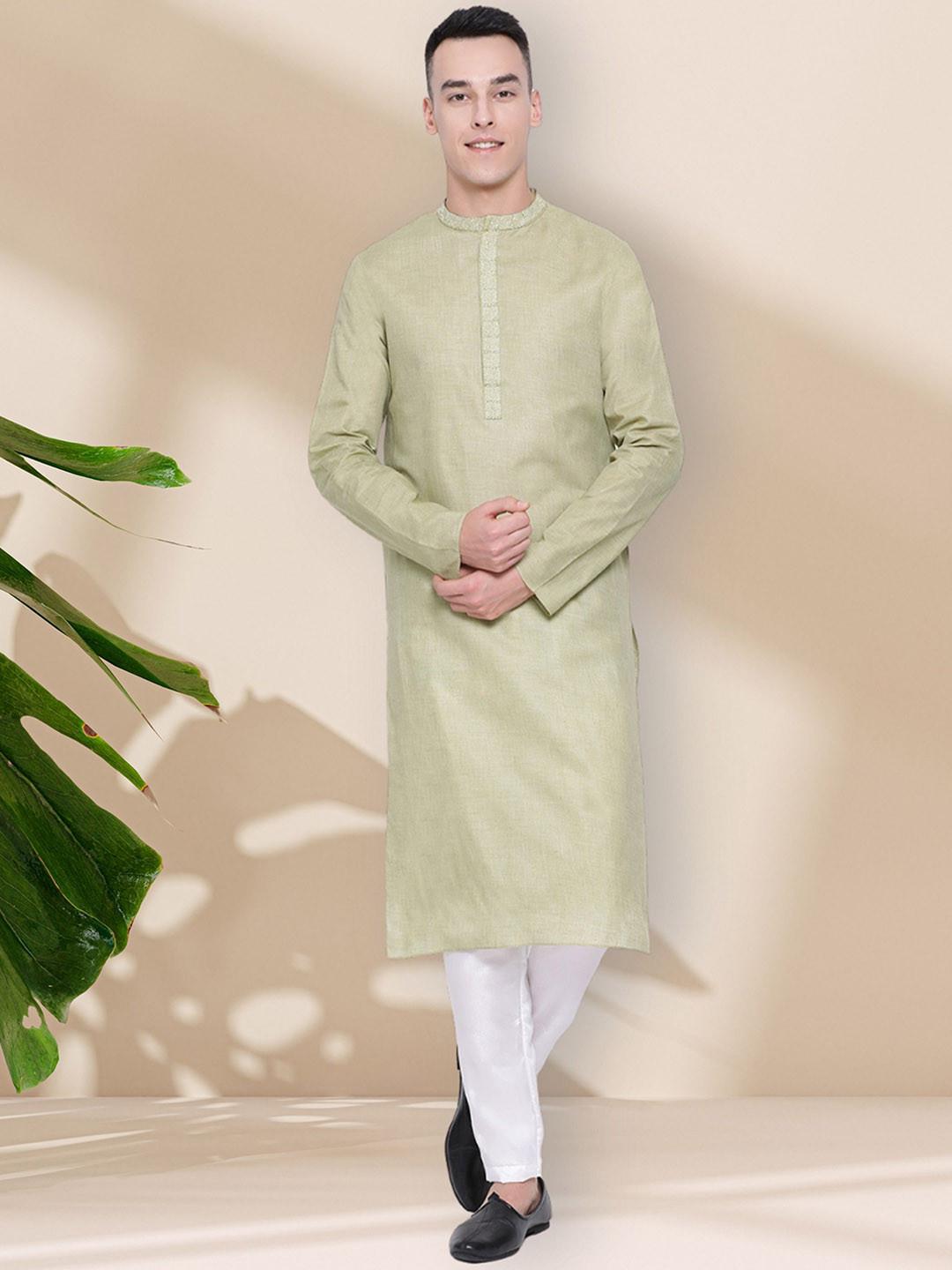 

DEVOILER Men Thread Work Kurta, Lime green
