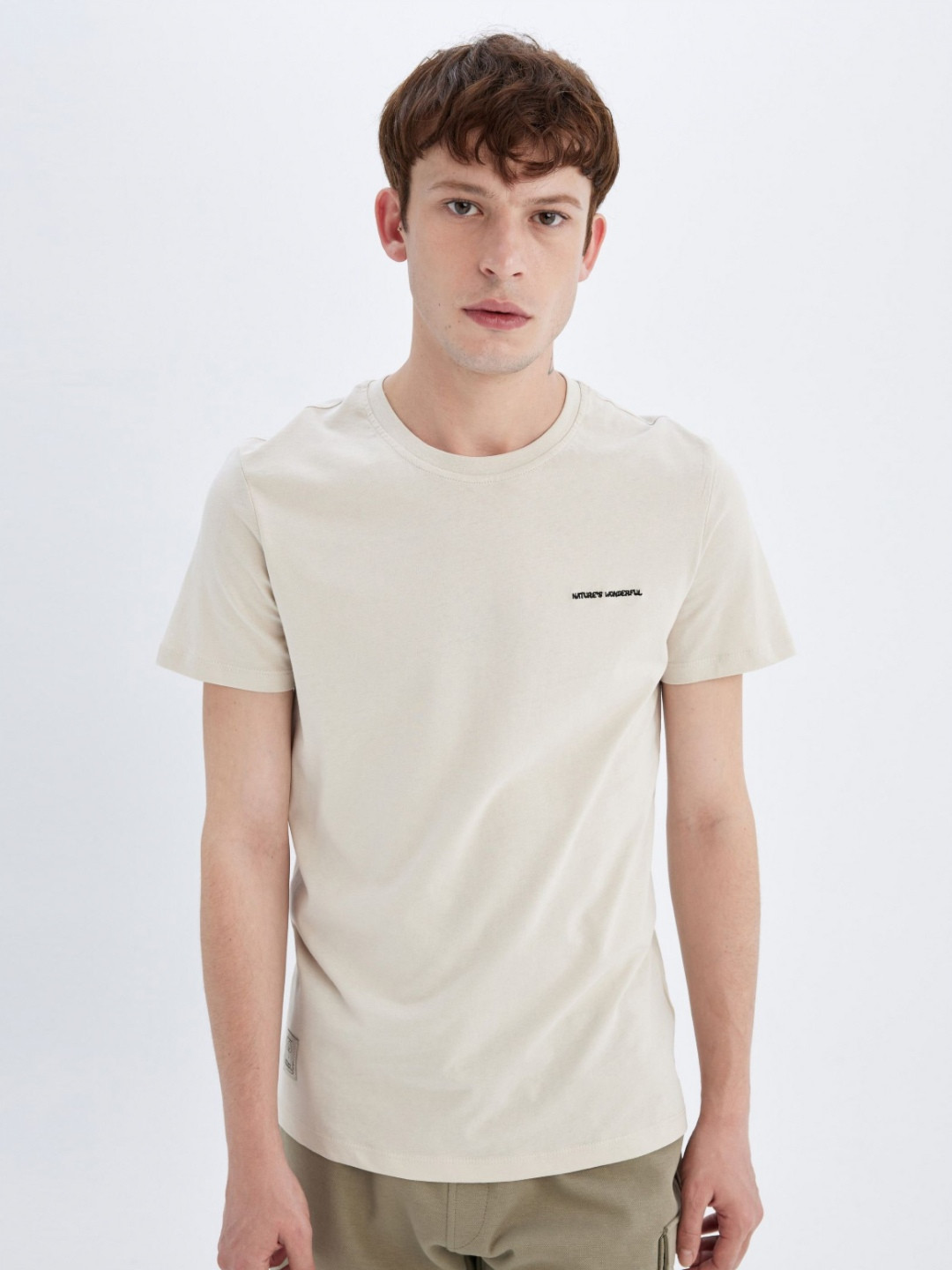 

DeFacto Men Solid Round Neck Cotton T-Shirt, White