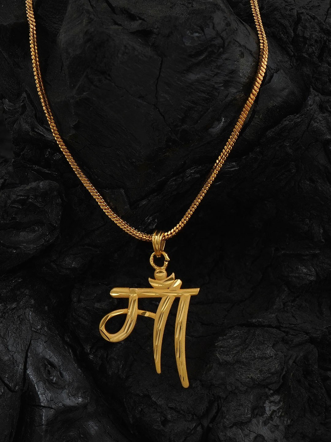 

MANSIYAORANGE Gold-Plated Contemporary Pendants with Chains