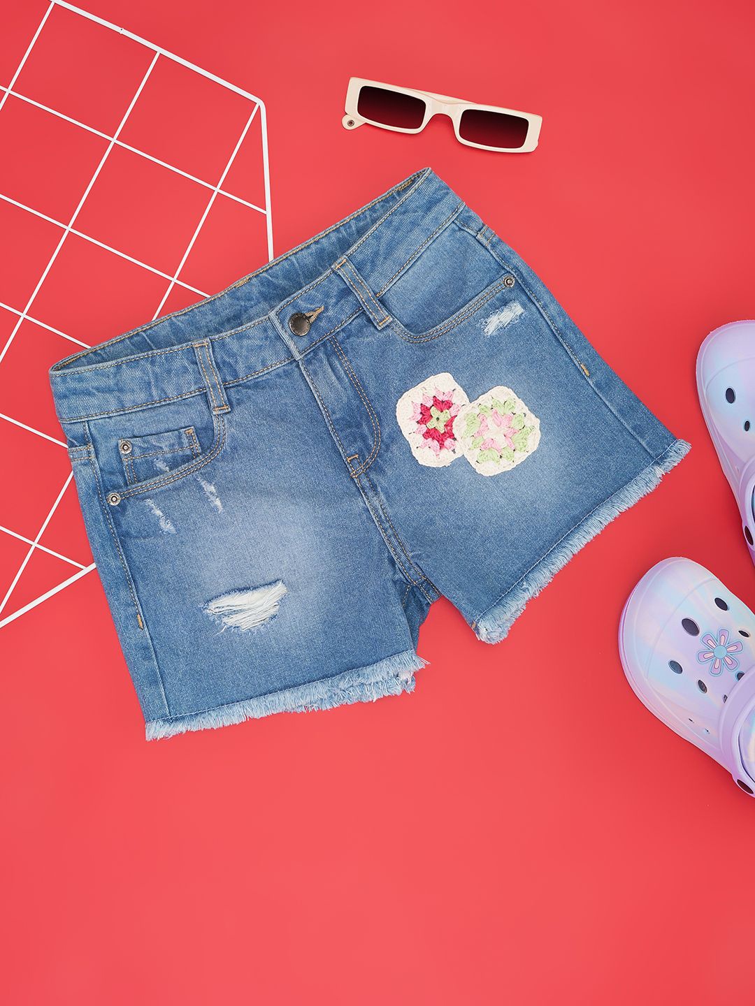 

Pantaloons Junior Girls Distressed Washed Embroidered Denim Short, Blue