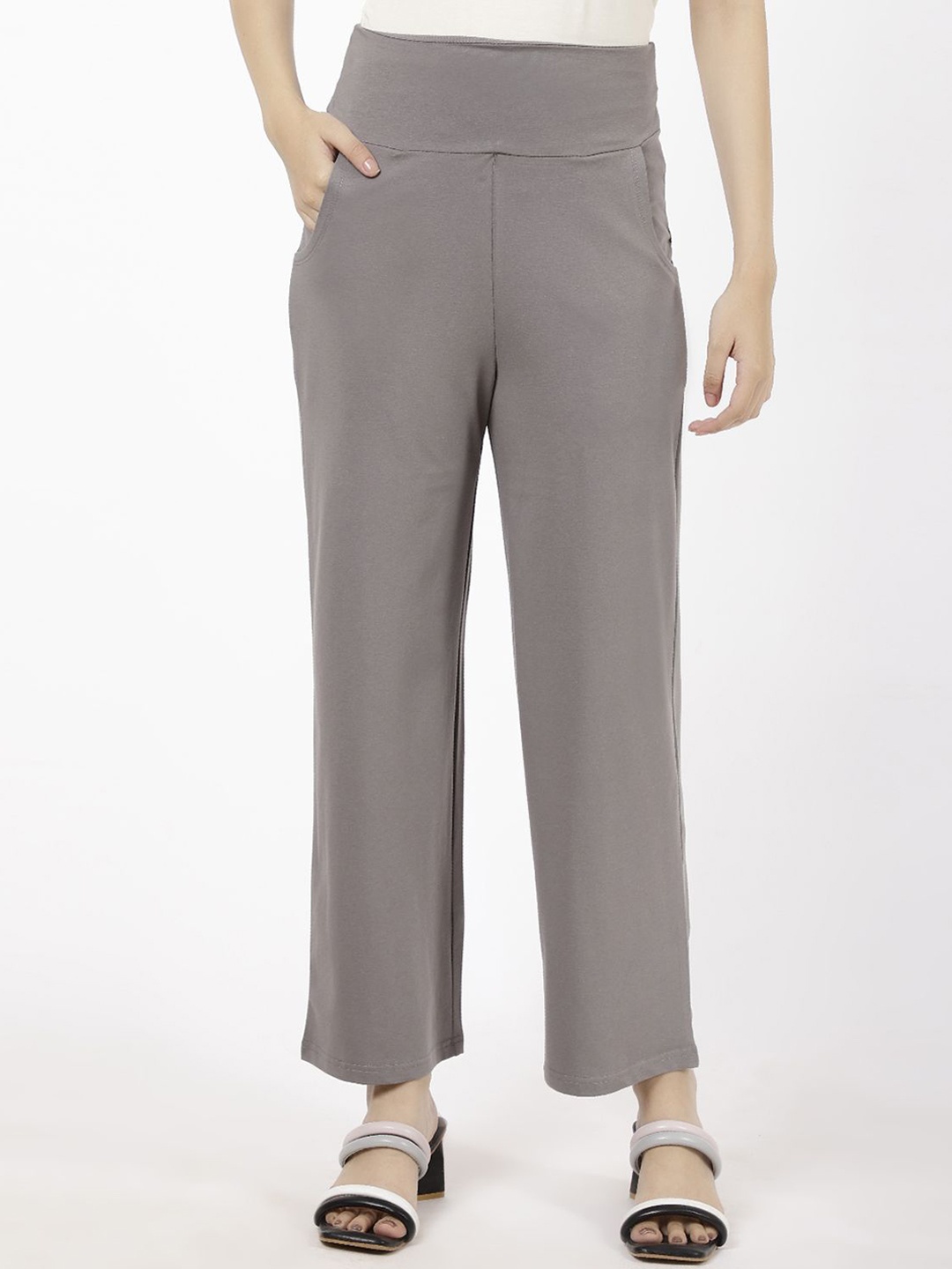 

SPIFFY Women Smart Loose Fit High-Rise Trousers, Grey