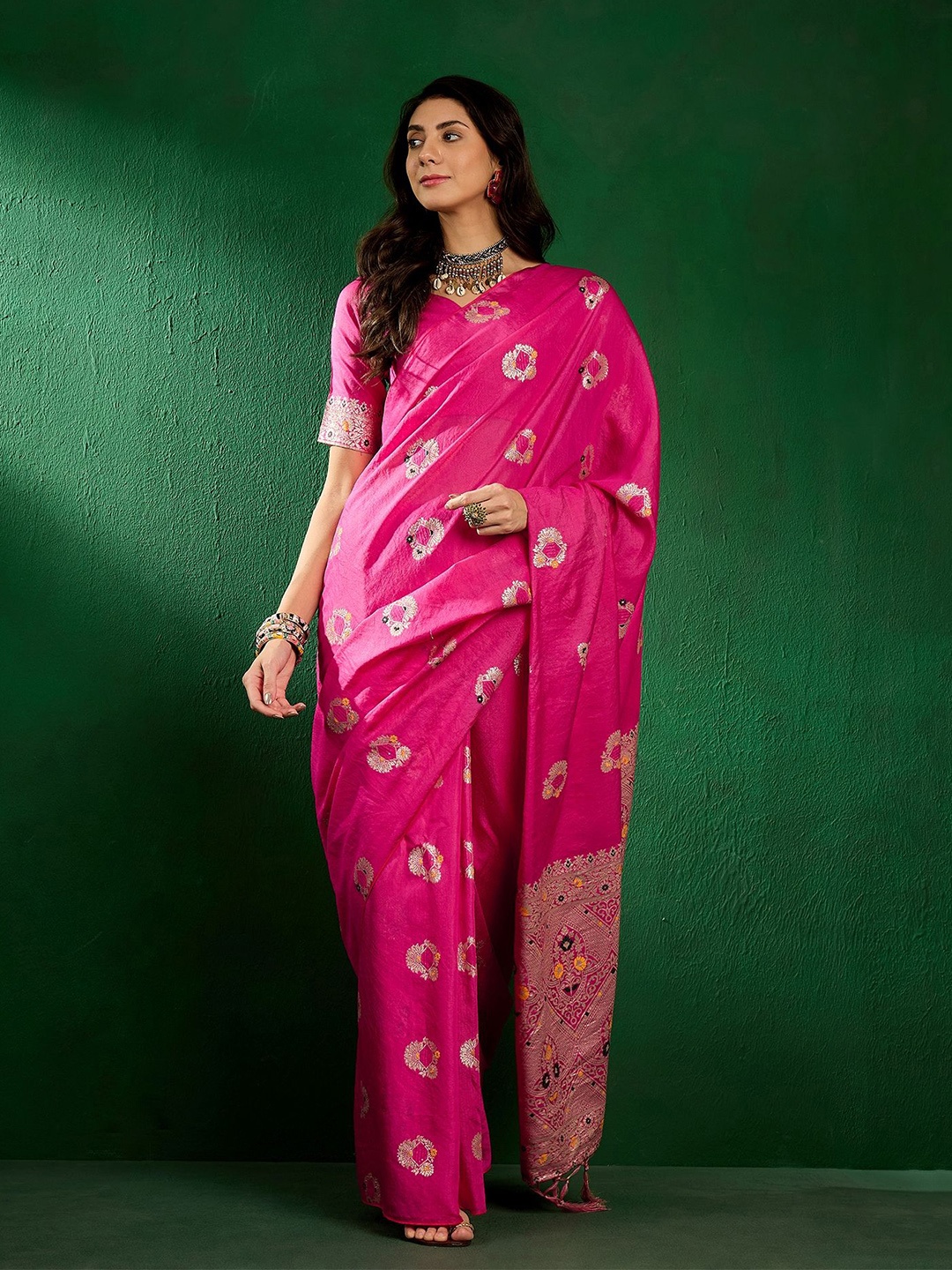 

LeeliPeeri Designer Woven Design Zari Saree, Pink