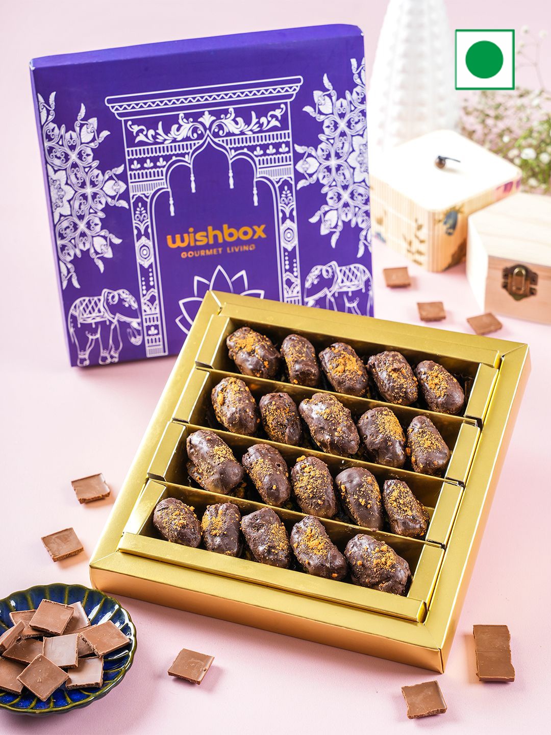 

Wishbox Dates Coated In Chocolate With Lotus Biscoff Filling Box- 500 gms, Brown