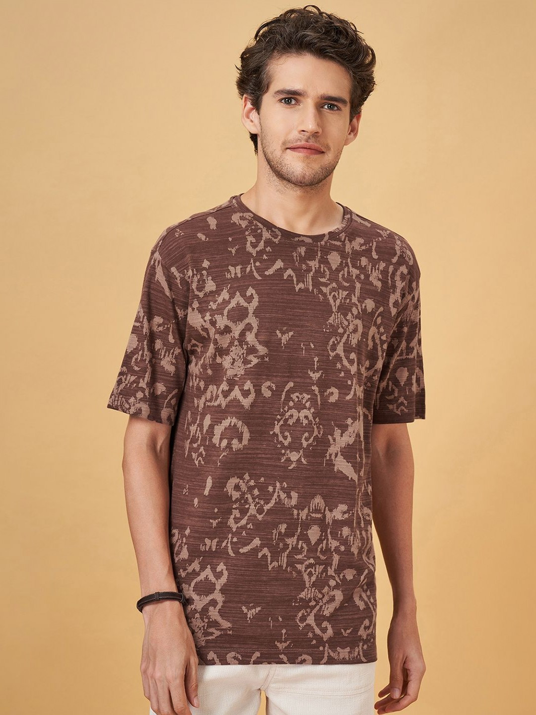 

7 Alt by Pantaloons Men Printed Pockets T-shirt, Khaki