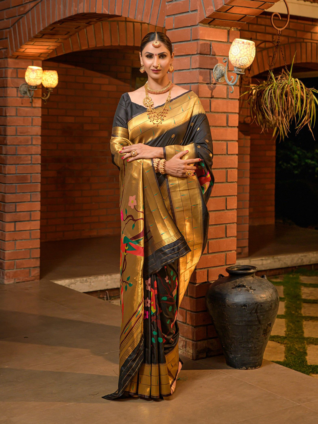 

LeeliPeeri Designer Woven Design Zari Paithani Saree, Black