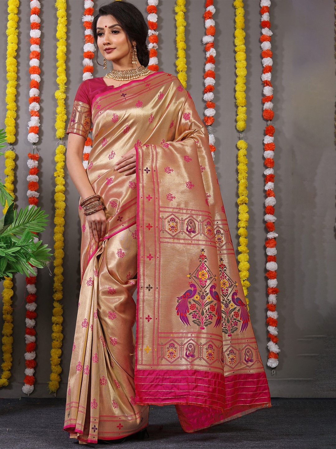 

LeeliPeeri Designer Woven Design Zari Paithani Saree, Pink