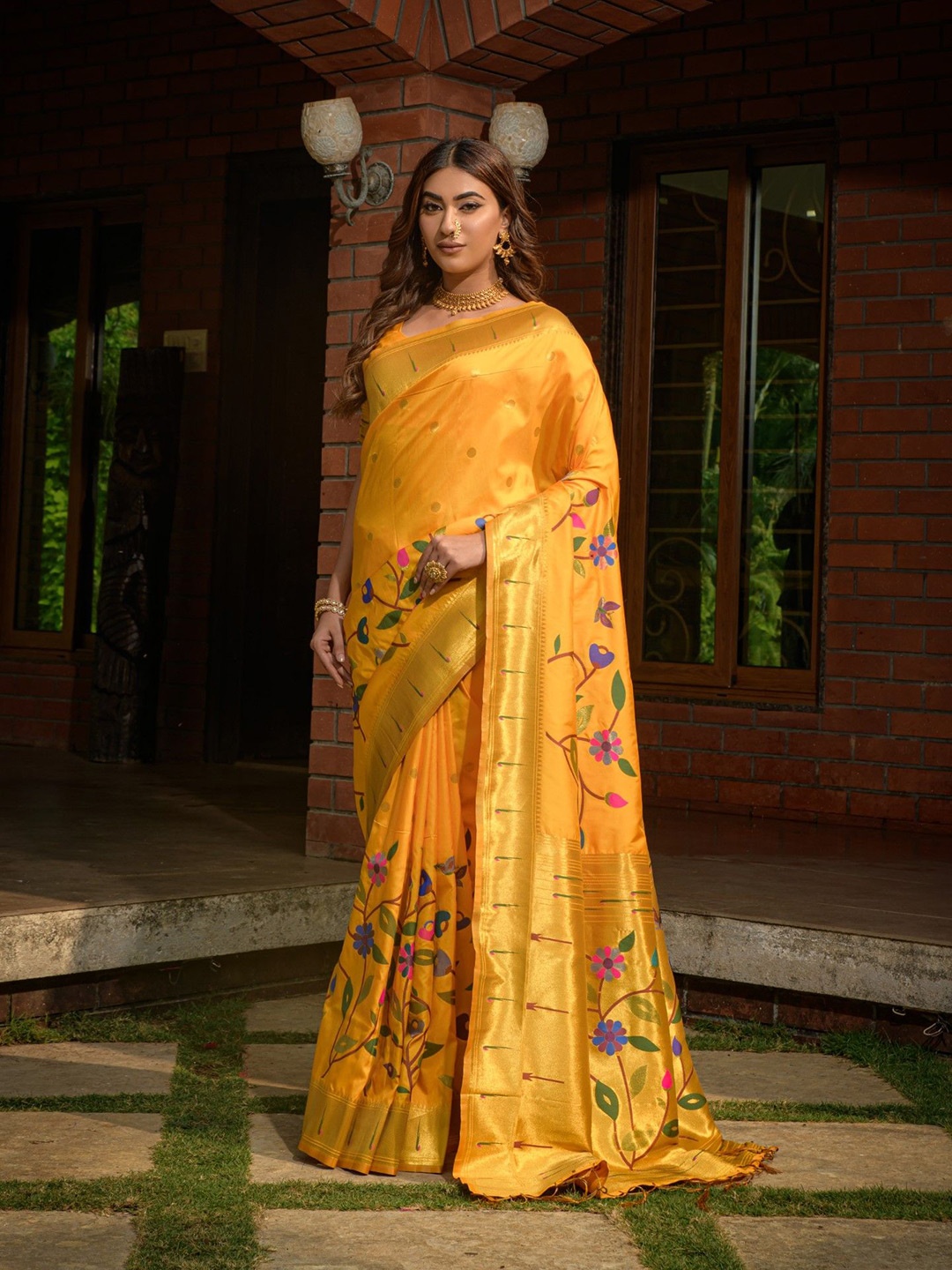 

LeeliPeeri Designer Polka Dot Zari Paithani Saree, Yellow