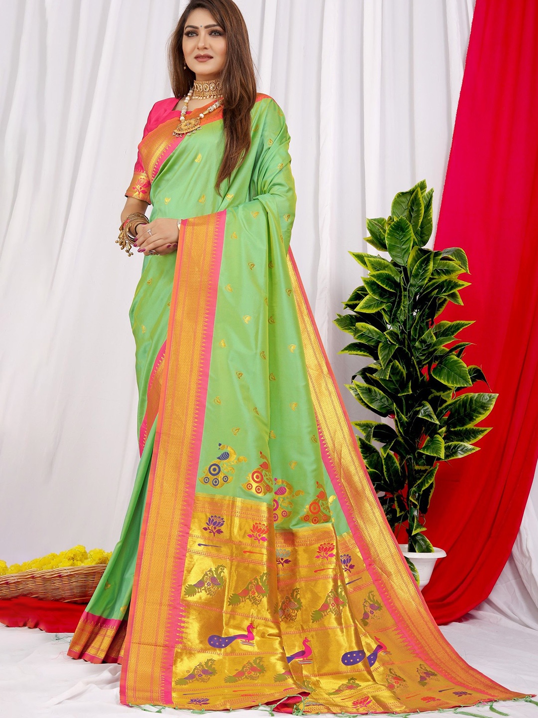 

LeeliPeeri Designer Woven Design Zari Paithani Saree, Lime green