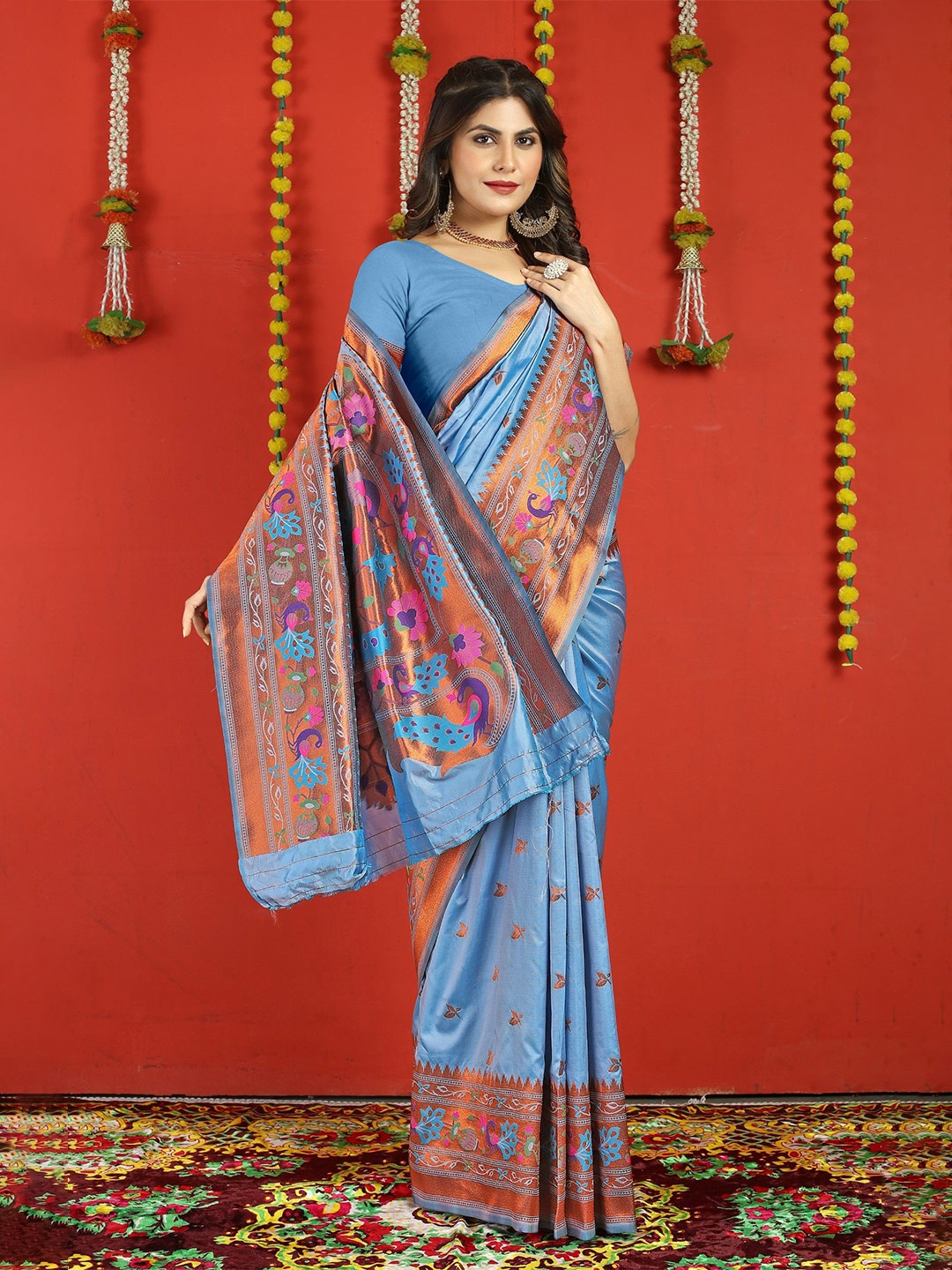 

LeeliPeeri Designer Woven Design Zari Paithani Saree, Grey