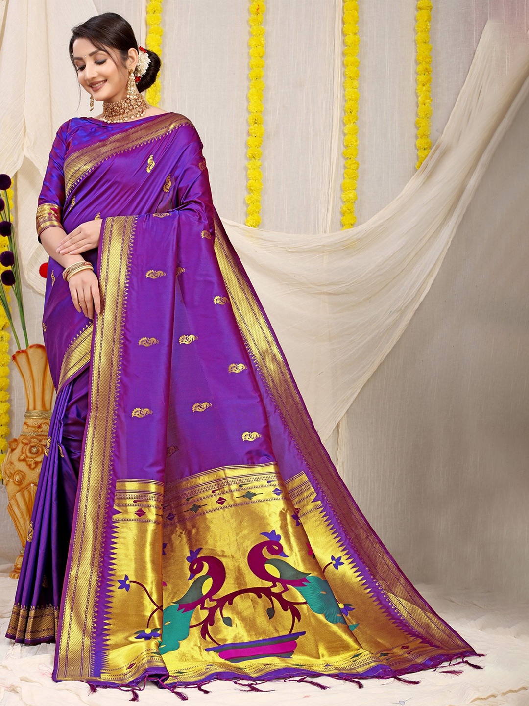 

LeeliPeeri Designer Woven Design Zari Paithani Saree, Violet