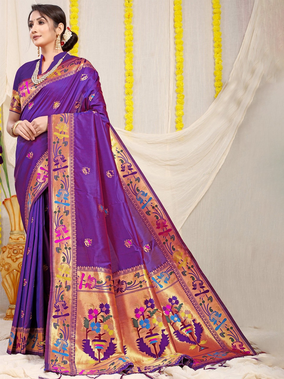 

LeeliPeeri Designer Woven Design Zari Paithani Saree, Violet