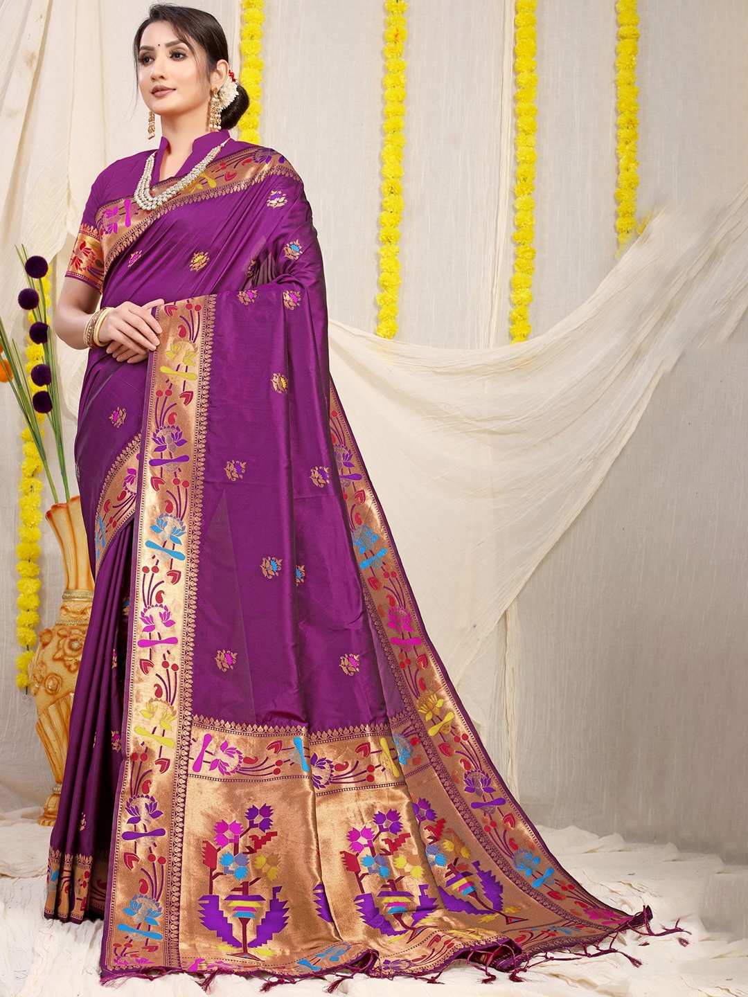 

LeeliPeeri Designer Woven Design Zari Paithani Saree, Purple