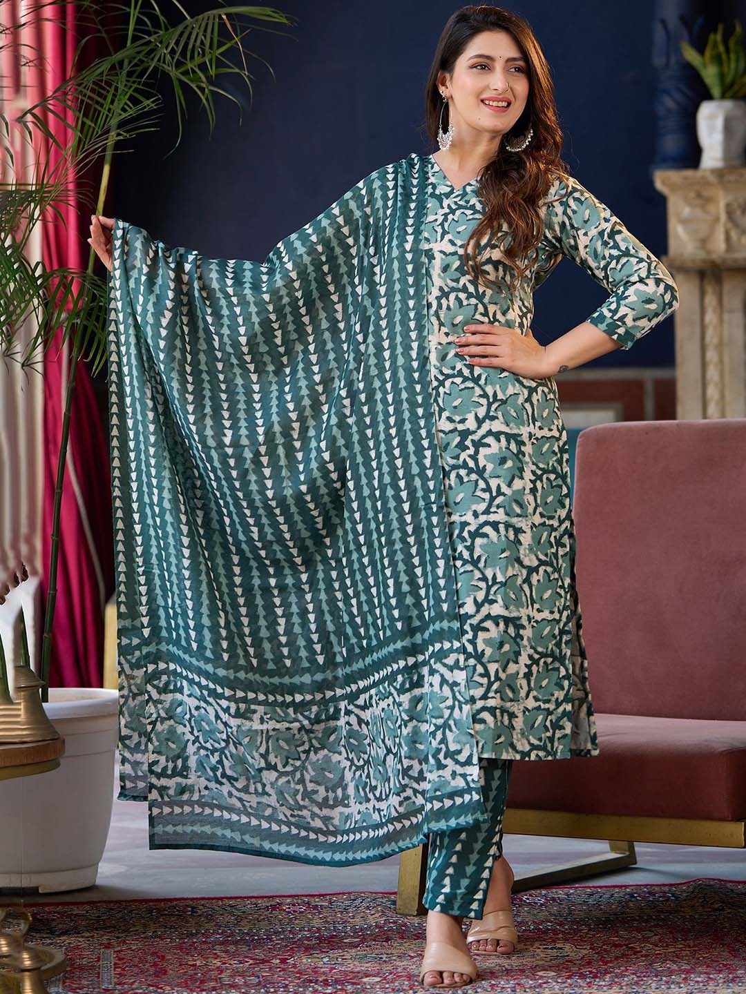 

KALINI Women Floral Printed Regular Thread Work Kurta with Trousers & With Dupatta, Green
