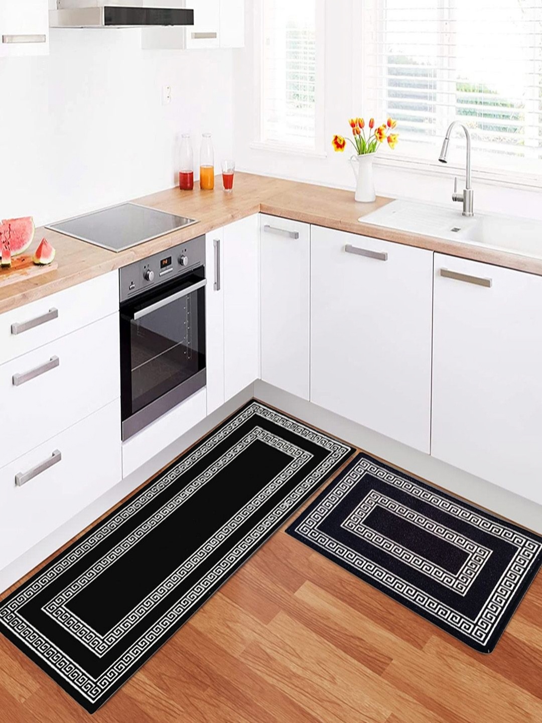 

Matz and More 2 Pcs Black And White Printed Anti-Slip Runner