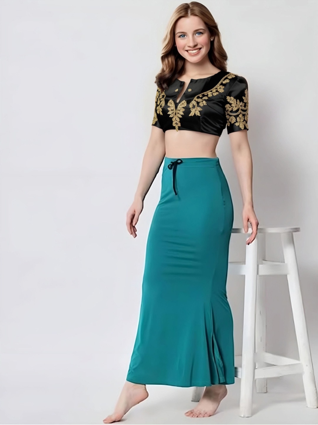 

DUNBERRY LONDON Mermaid Fit Seamless Skin Friendly Super Stretchable Saree Shapewear, Green