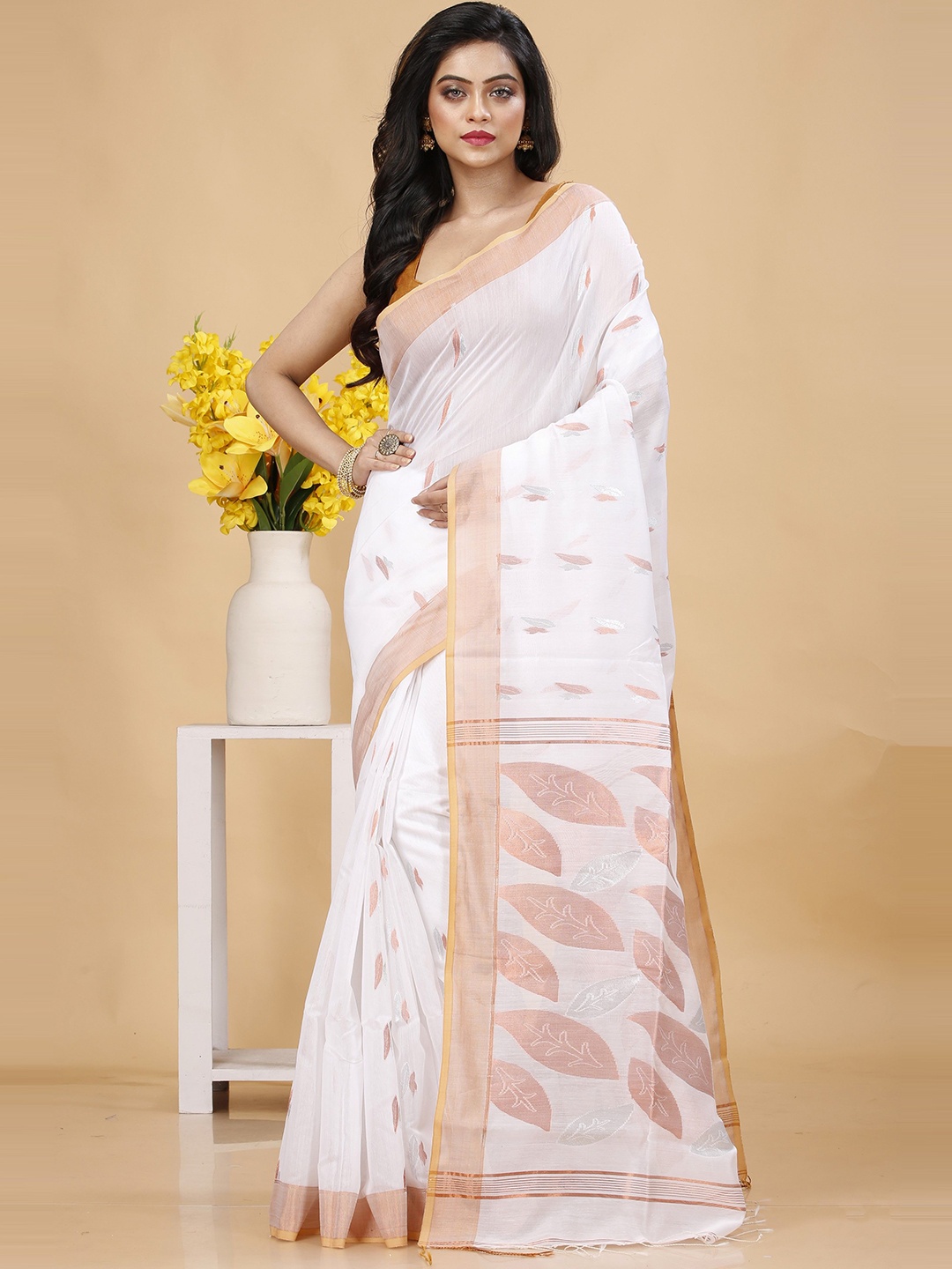 

SLAGHA Woven Design Embroidered Saree, White
